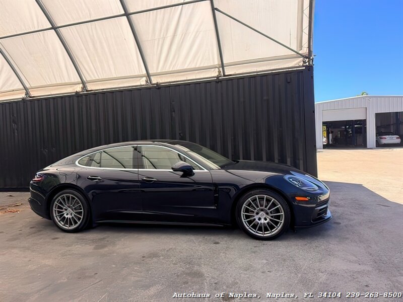 2020 Porsche Panamera   - Photo 2 - Naples, FL 34104