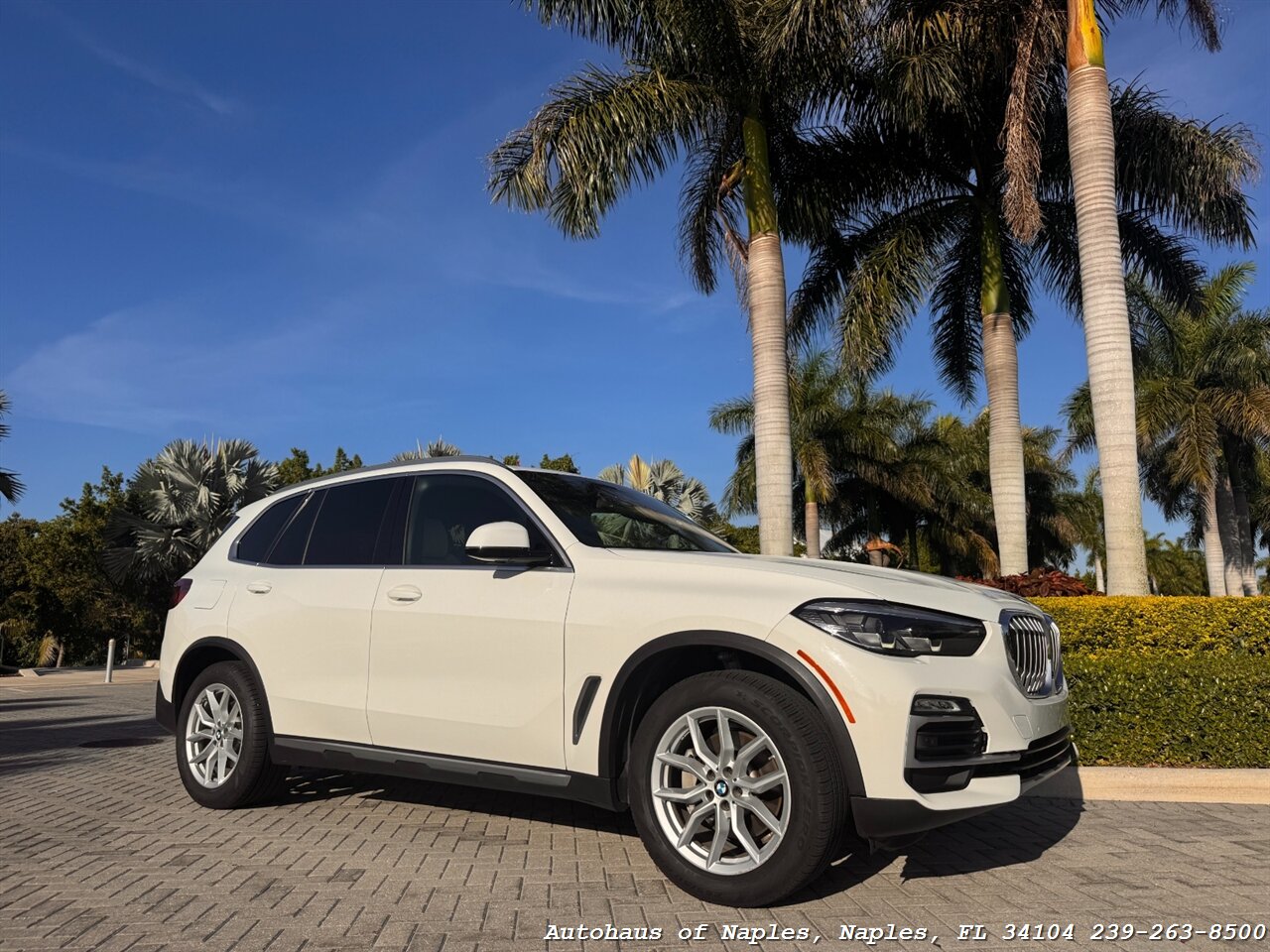 2019 BMW X5 xDrive40i - Photo 5 - Naples, FL 34104