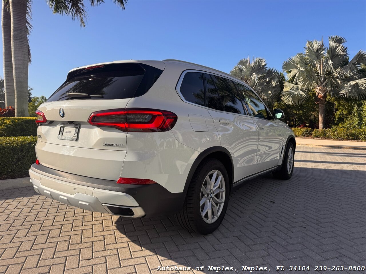 2019 BMW X5 xDrive40i - Photo 14 - Naples, FL 34104