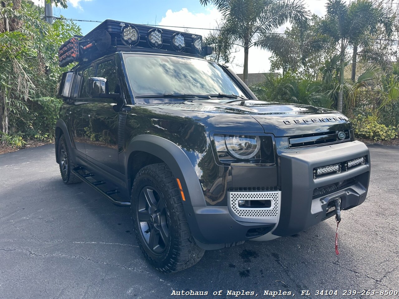 2023 Land Rover Defender 110 S   - Photo 1 - Naples, FL 34104