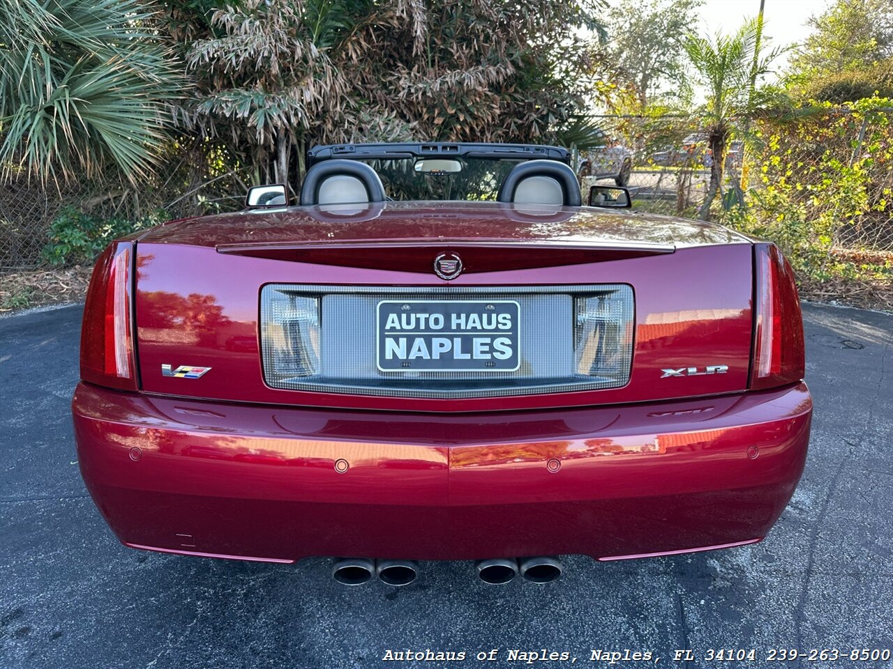 2006 Cadillac XLR-V   - Photo 16 - Naples, FL 34104