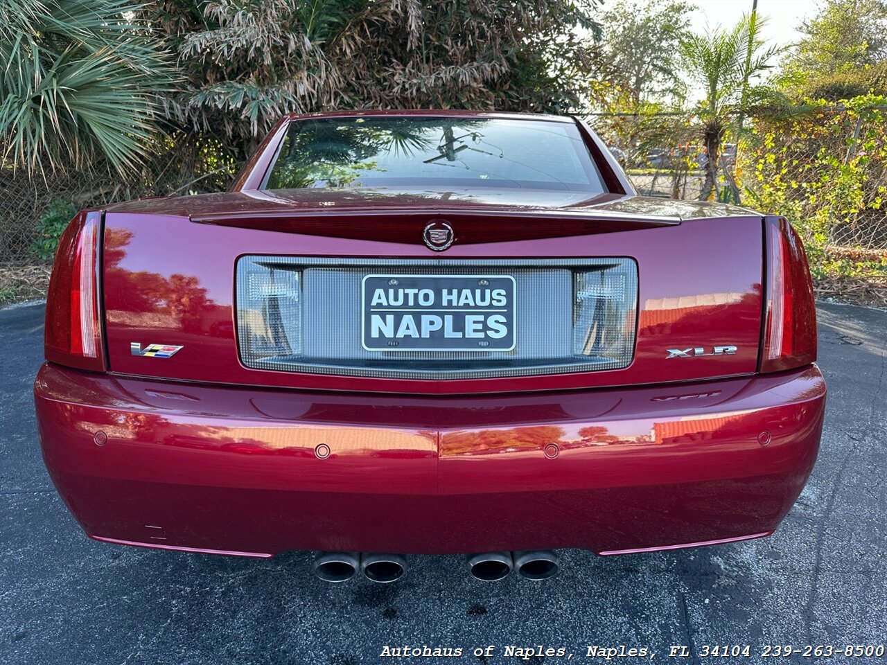 2006 Cadillac XLR-V   - Photo 26 - Naples, FL 34104