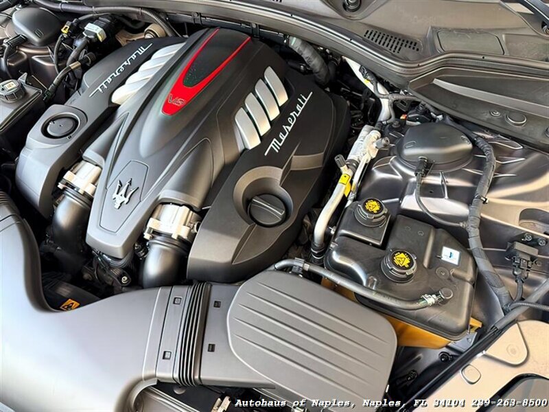 2015 Maserati Quattroporte GTS - Photo 16 - Naples, FL 34104