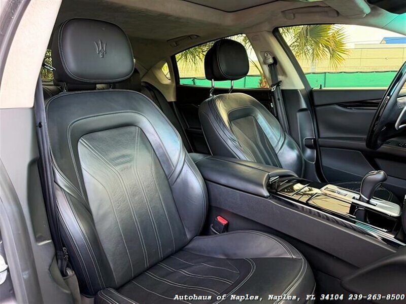 2015 Maserati Quattroporte GTS - Photo 30 - Naples, FL 34104