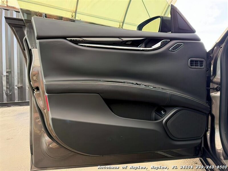 2015 Maserati Quattroporte GTS - Photo 21 - Naples, FL 34104