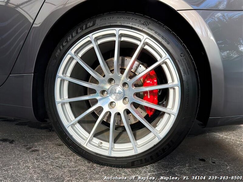 2015 Maserati Quattroporte GTS - Photo 13 - Naples, FL 34104