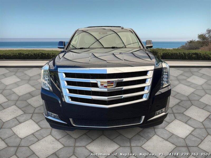 2017 Cadillac Escalade Luxury   - Photo 3 - Naples, FL 34104