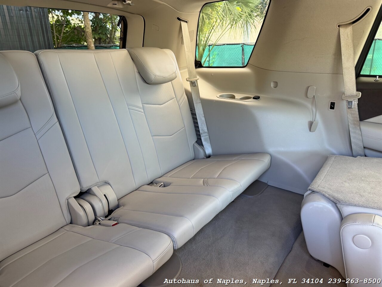 2017 Cadillac Escalade Luxury   - Photo 25 - Naples, FL 34104