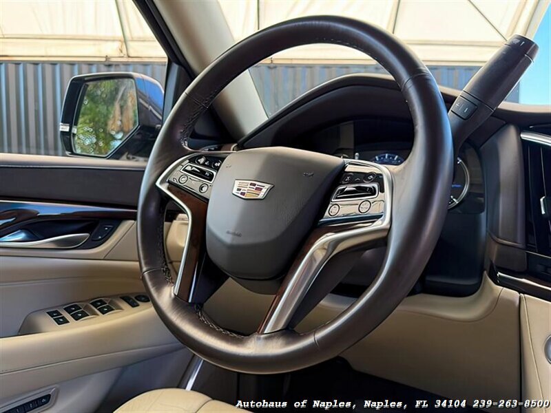 2017 Cadillac Escalade Luxury   - Photo 37 - Naples, FL 34104
