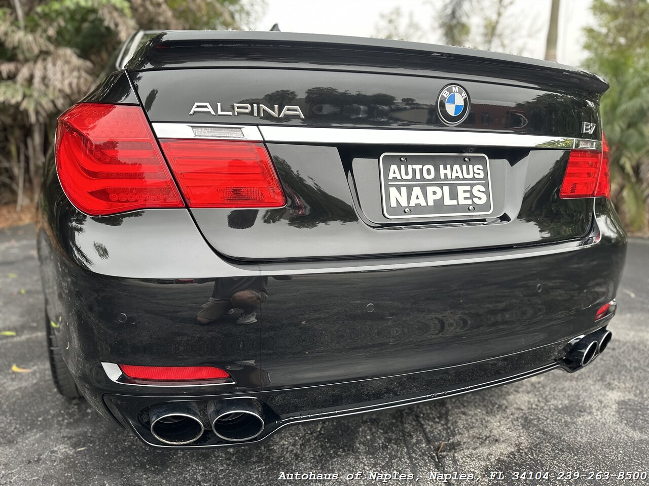 2011 BMW ALPINA B7 LWB   - Photo 13 - Naples, FL 34104