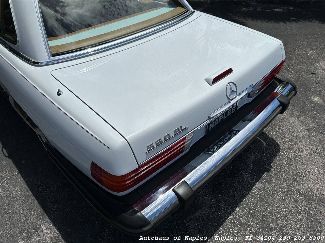 1989 Mercedes-Benz 560-Class 560 SL   - Photo 27 - Naples, FL 34104