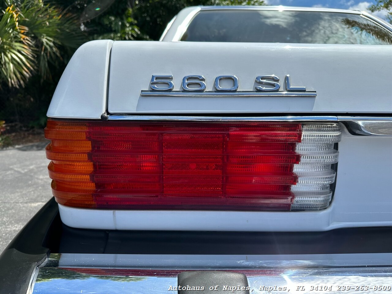 1989 Mercedes-Benz 560-Class 560 SL   - Photo 20 - Naples, FL 34104