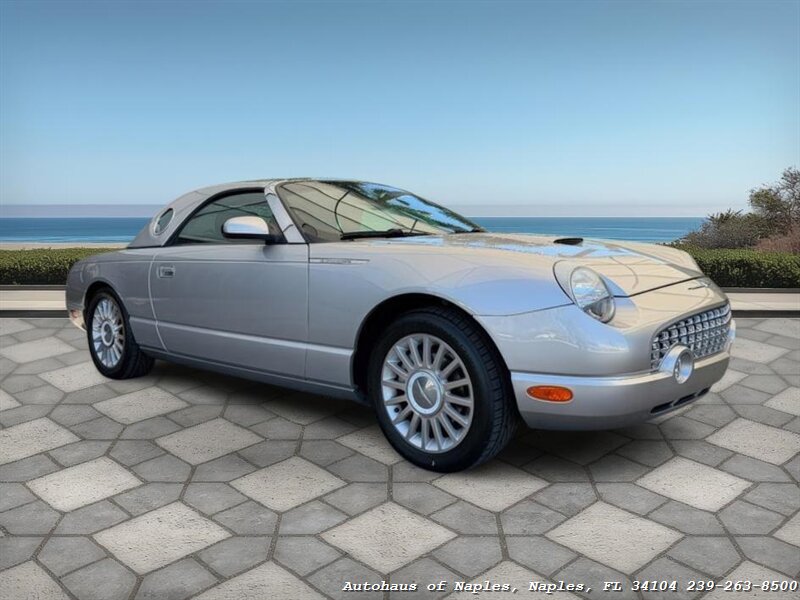 2005 Ford Thunderbird Deluxe   - Photo 15 - Naples, FL 34104