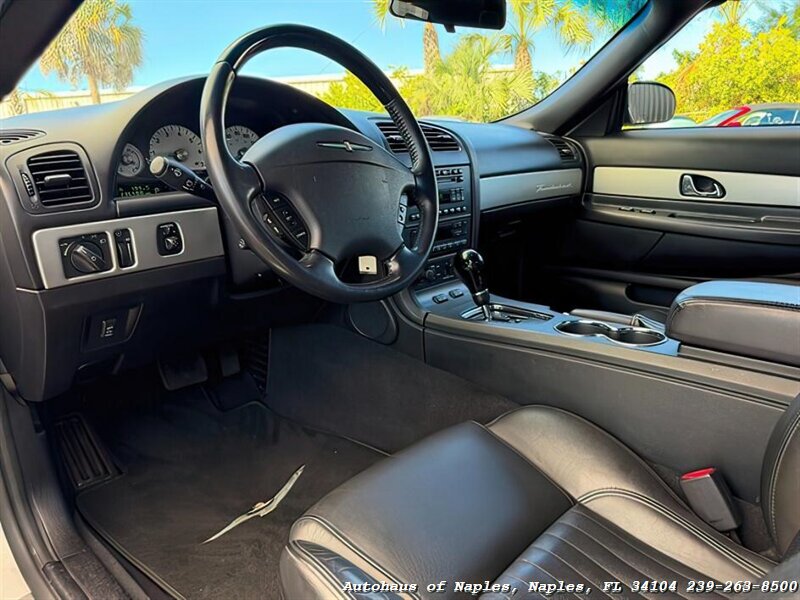 2005 Ford Thunderbird Deluxe   - Photo 45 - Naples, FL 34104