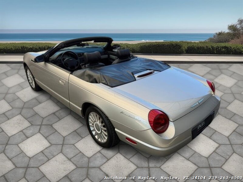 2005 Ford Thunderbird Deluxe   - Photo 9 - Naples, FL 34104