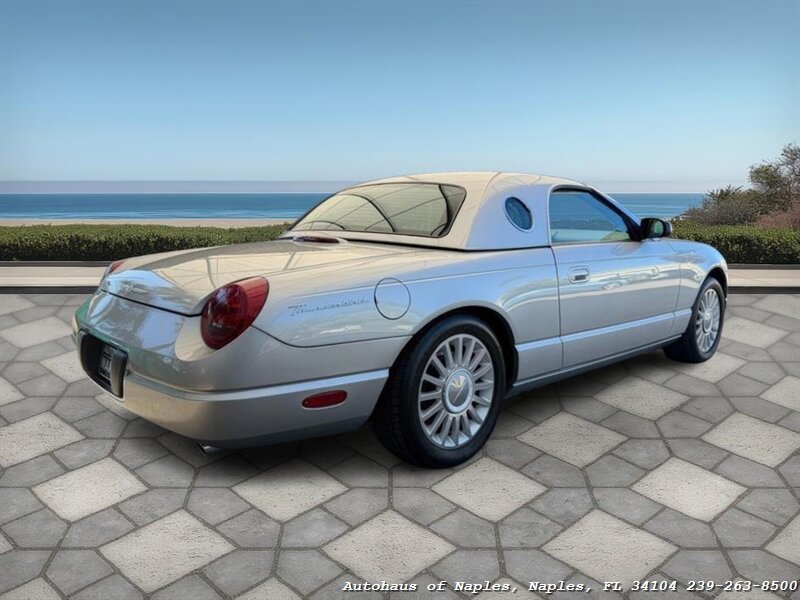 2005 Ford Thunderbird Deluxe   - Photo 18 - Naples, FL 34104