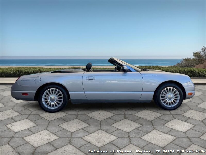 2005 Ford Thunderbird Deluxe   - Photo 14 - Naples, FL 34104