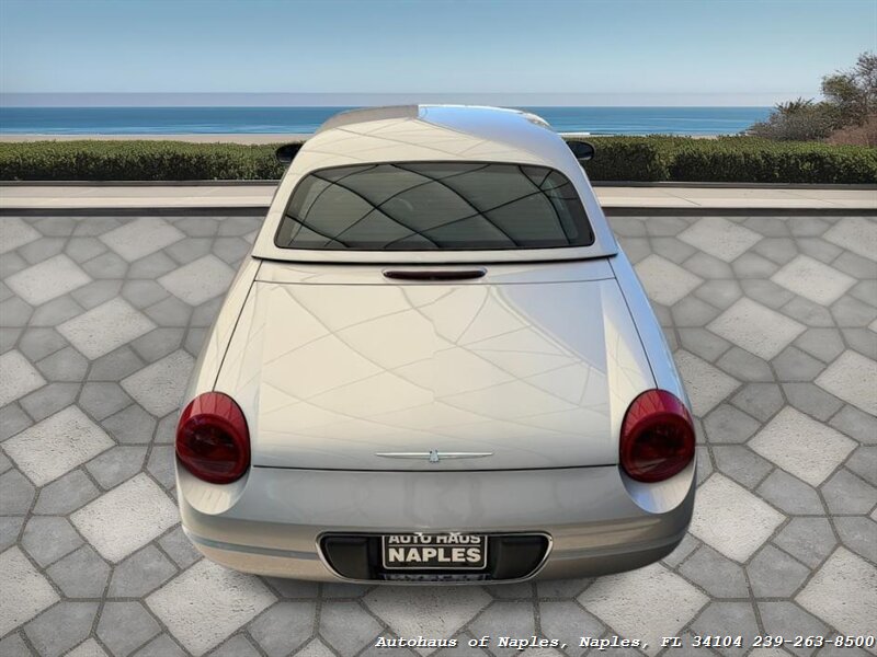 2005 Ford Thunderbird Deluxe   - Photo 21 - Naples, FL 34104