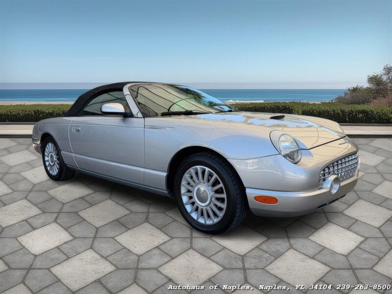 2005 Ford Thunderbird Deluxe   - Photo 27 - Naples, FL 34104
