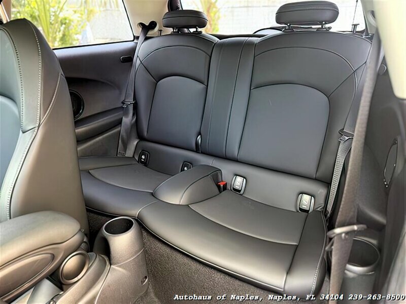 2022 MINI Hardtop 2 Door Cooper S - Photo 21 - Naples, FL 34104