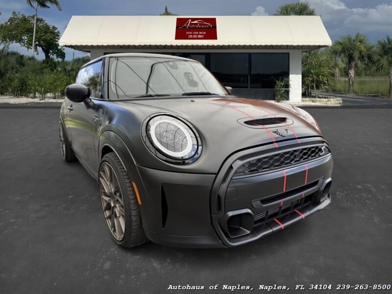 2022 MINI Hardtop 2 Door Cooper S - Photo 6 - Naples, FL 34104