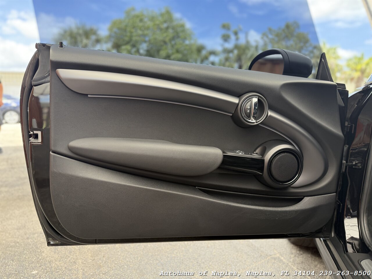 2022 MINI Hardtop 2 Door Cooper S   - Photo 22 - Naples, FL 34104
