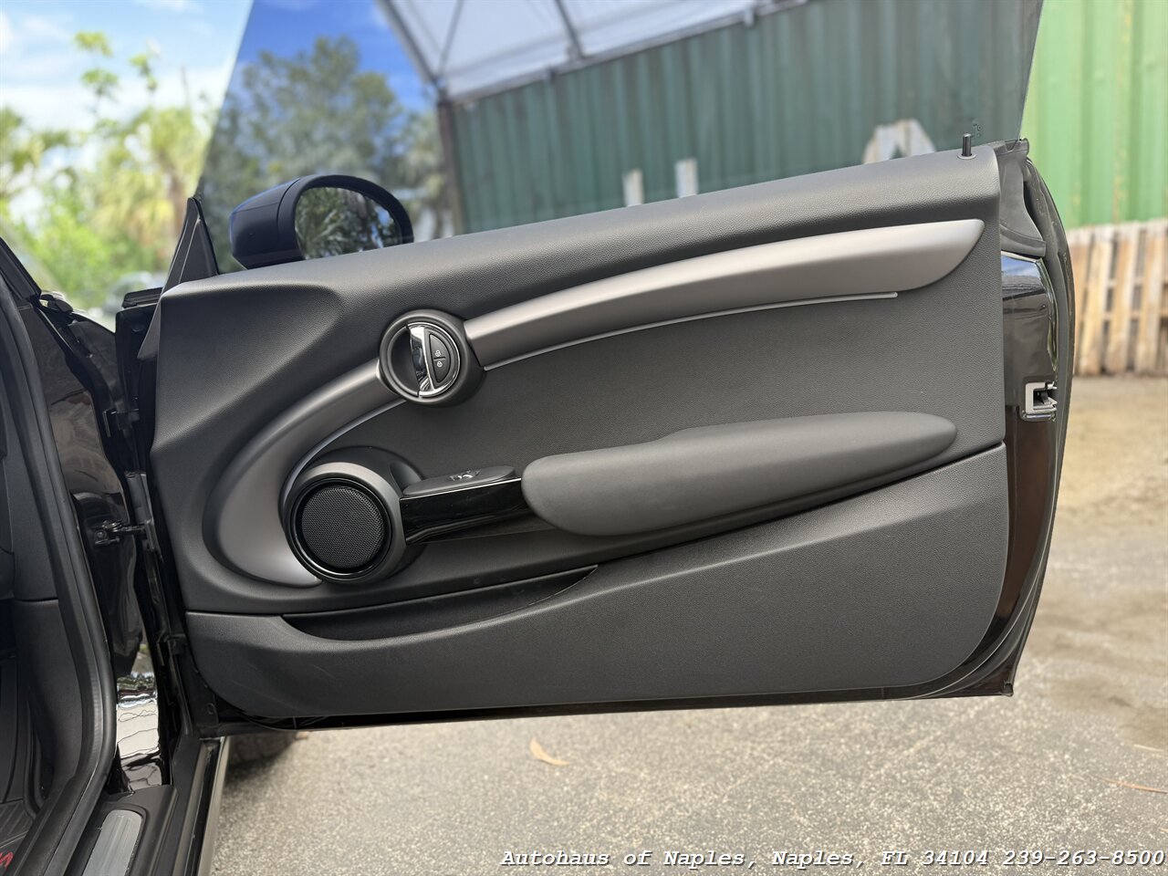 2022 MINI Hardtop 2 Door Cooper S   - Photo 26 - Naples, FL 34104
