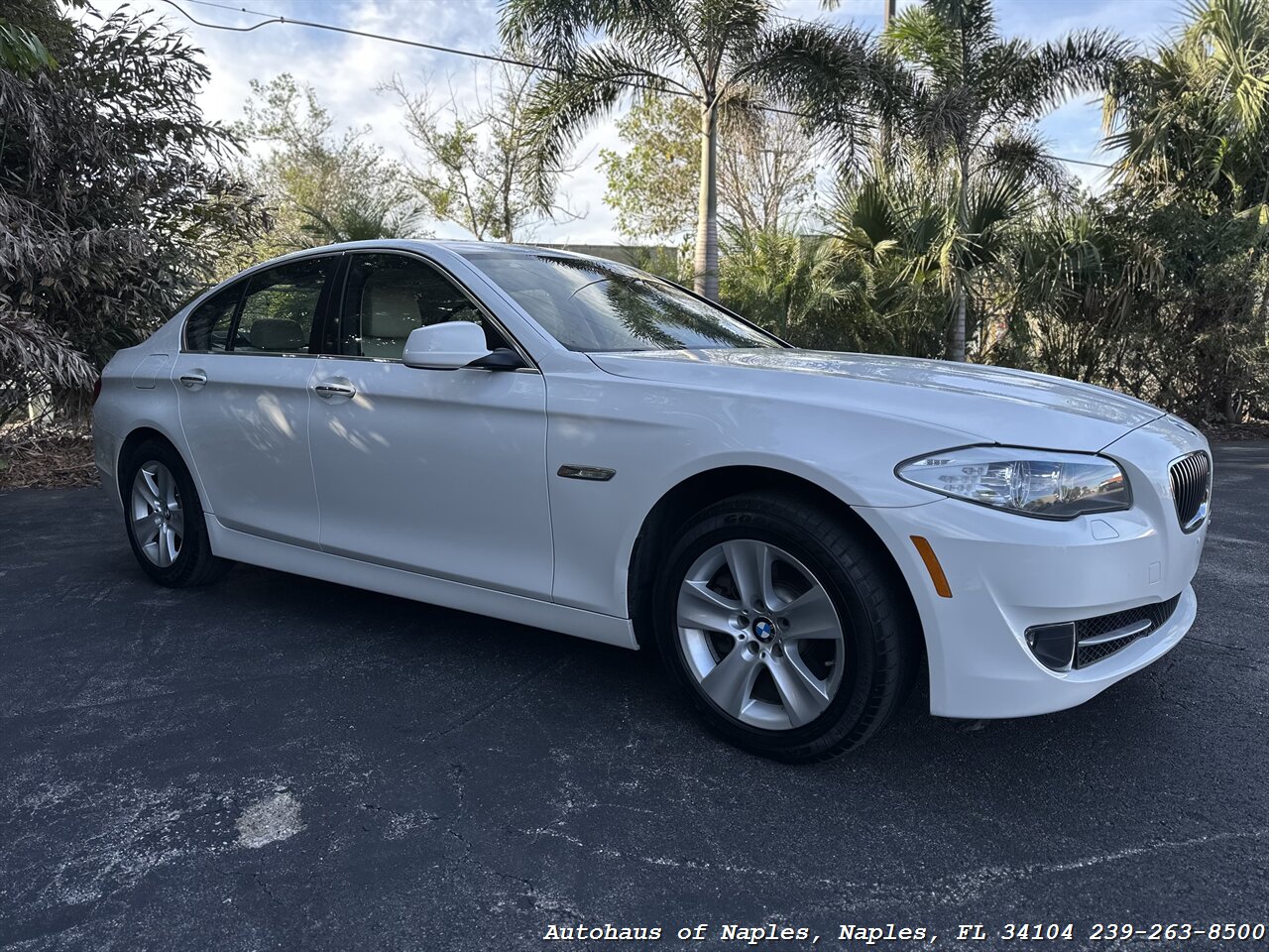 2013 BMW 528i xDrive   - Photo 2 - Naples, FL 34104