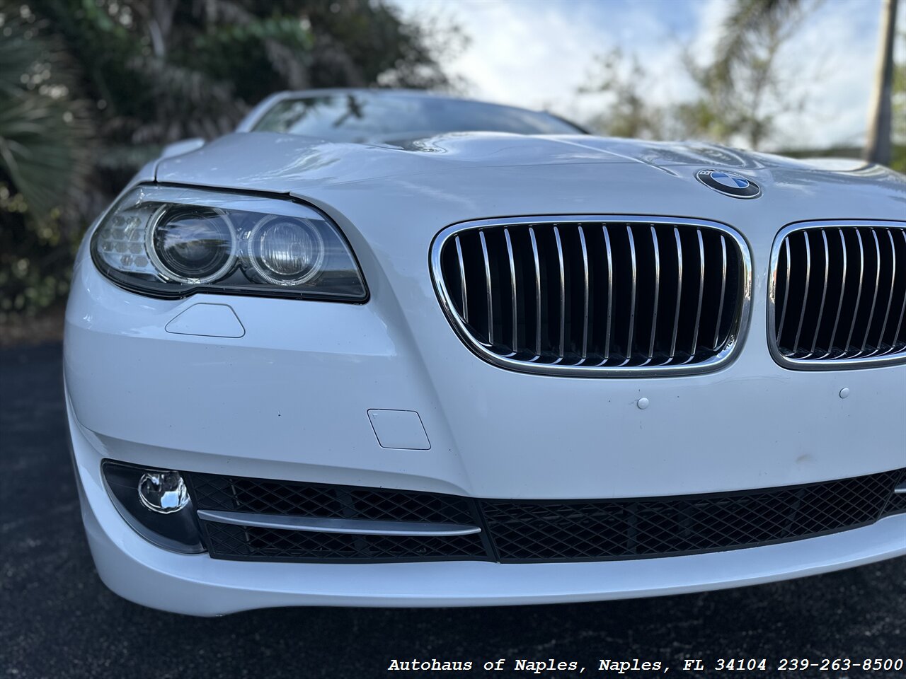 2013 BMW 528i xDrive   - Photo 8 - Naples, FL 34104