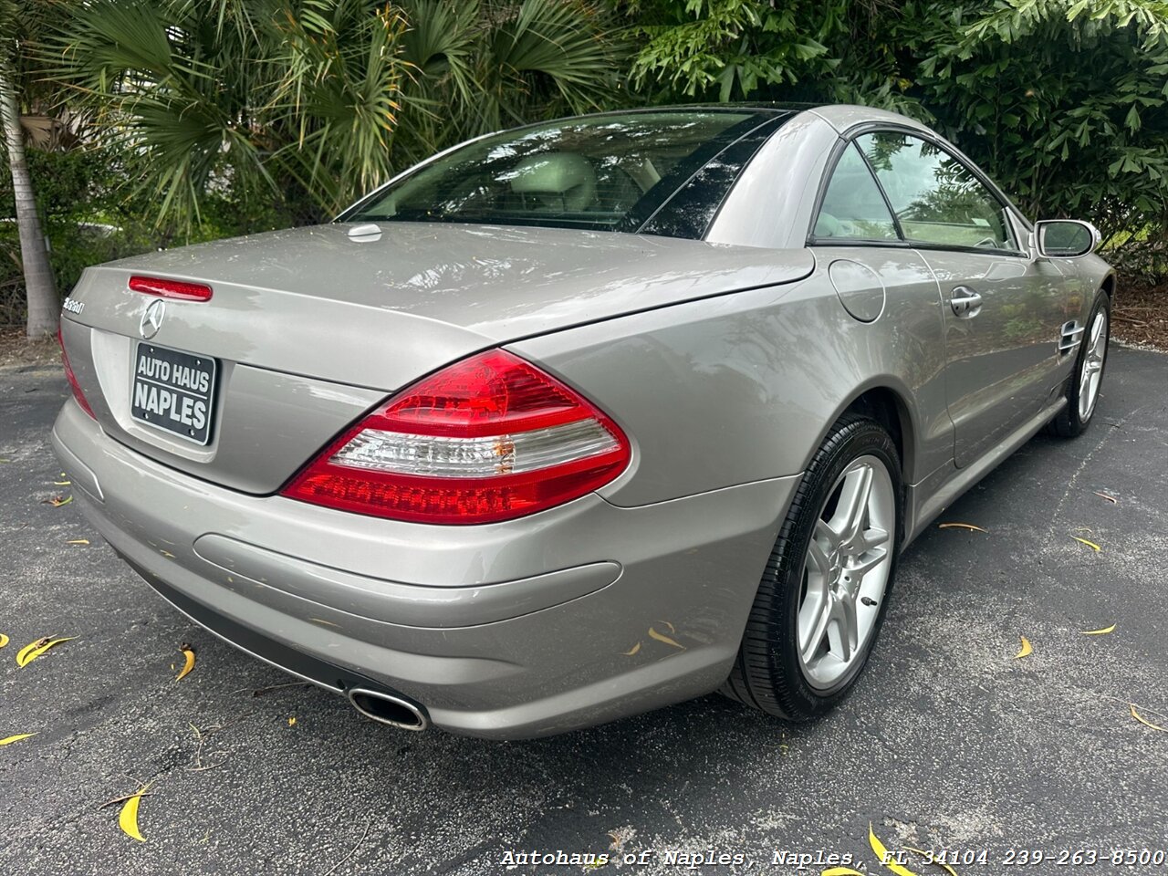 2007 Mercedes-Benz SL 550   - Photo 10 - Naples, FL 34104