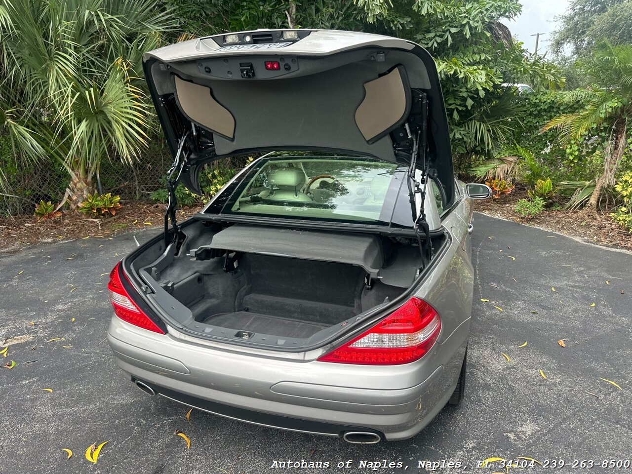 2007 Mercedes-Benz SL 550   - Photo 15 - Naples, FL 34104