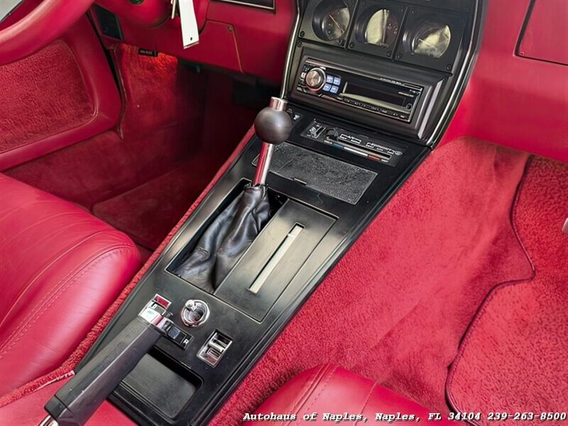 1981 Chevrolet Corvette   - Photo 32 - Naples, FL 34104