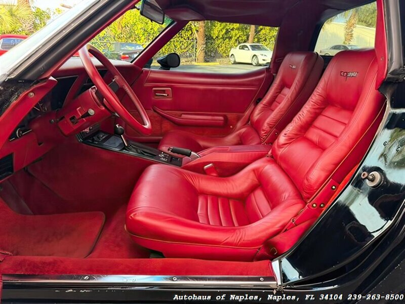 1981 Chevrolet Corvette   - Photo 22 - Naples, FL 34104