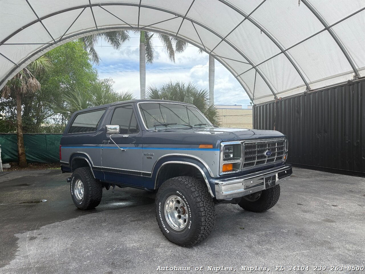1986 Ford Bronco XLT 2dr XLT   - Photo 1 - Naples, FL 34104