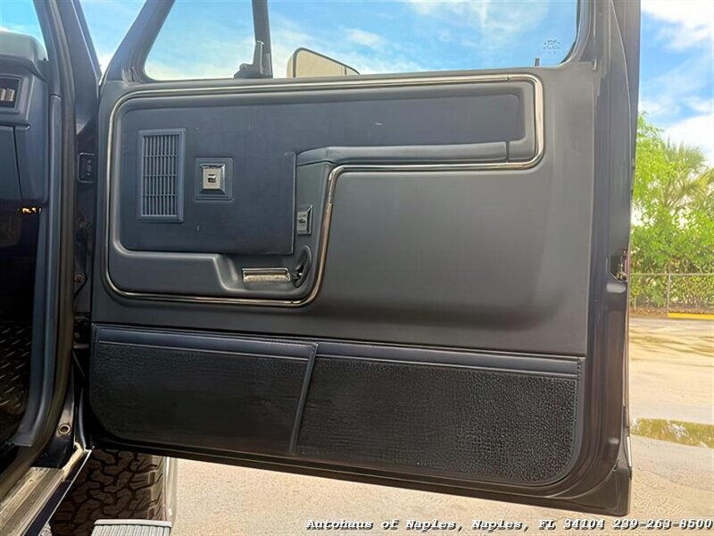 1986 Ford Bronco photo 27