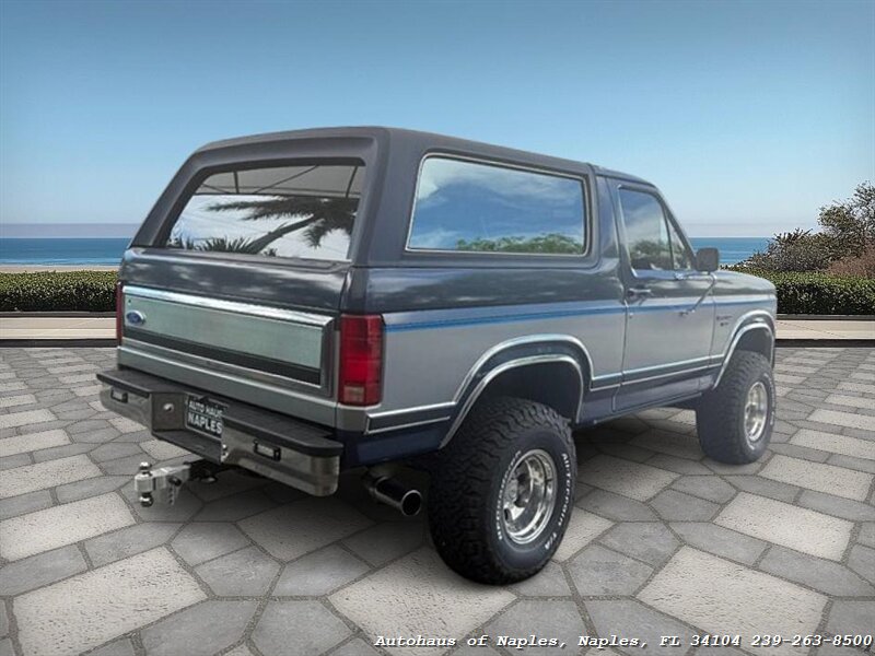 1986 Ford Bronco photo 7