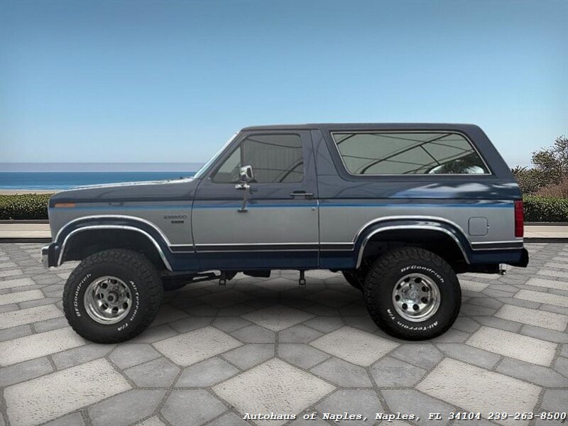 1986 Ford Bronco photo 4