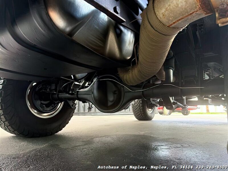 1986 Ford Bronco photo 14