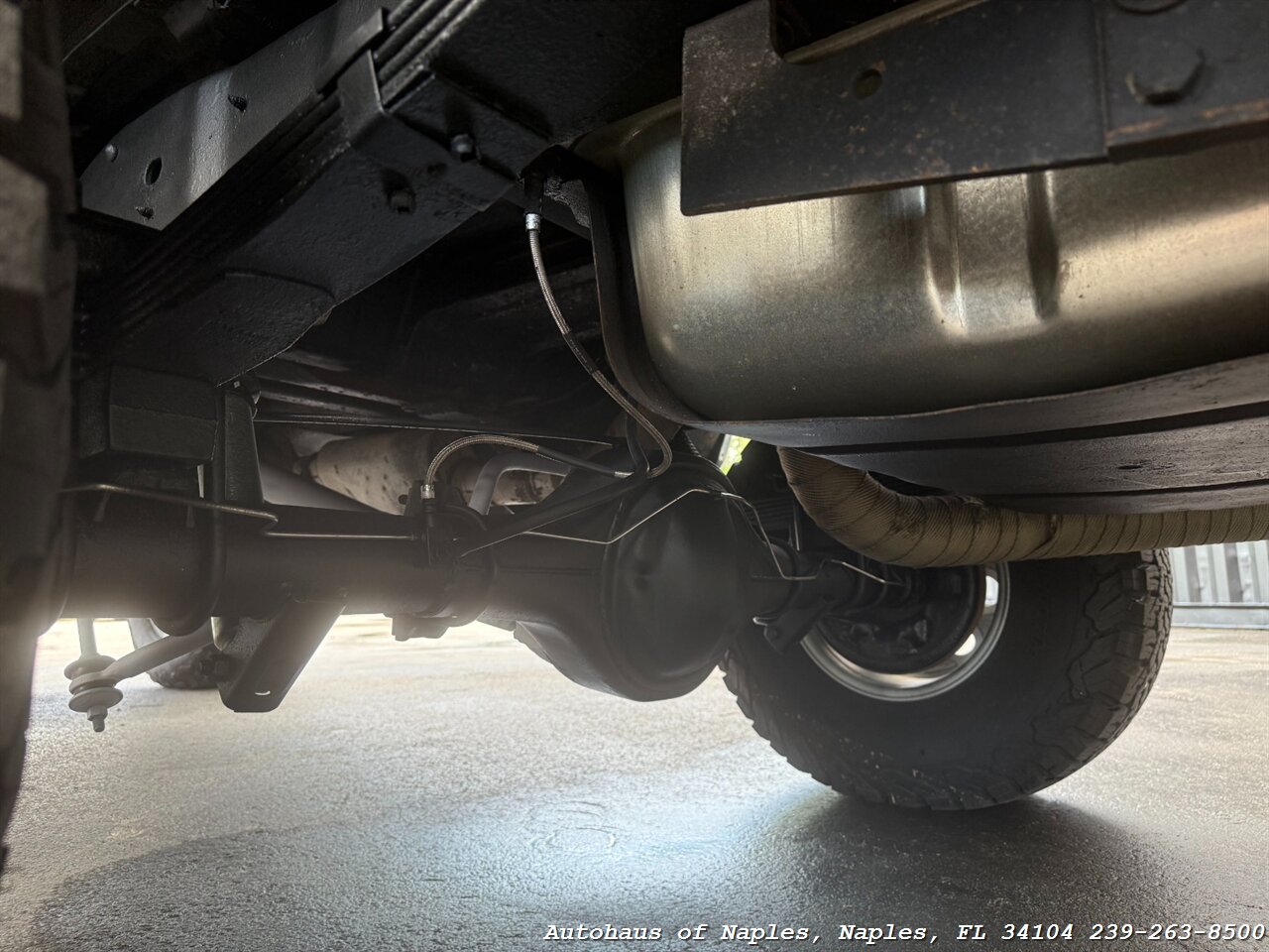 1986 Ford Bronco XLT 2dr XLT   - Photo 14 - Naples, FL 34104