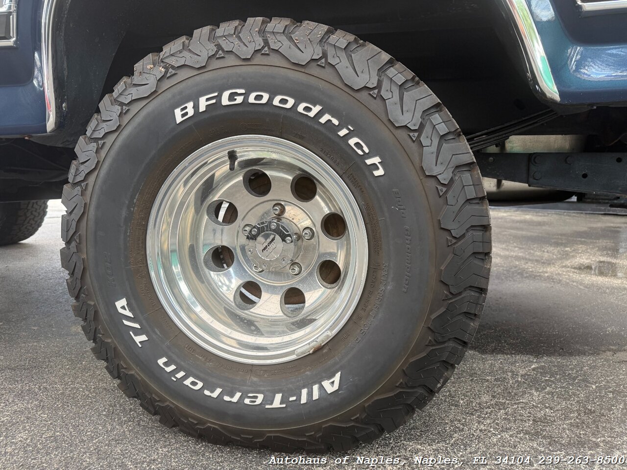 1986 Ford Bronco XLT 2dr XLT   - Photo 12 - Naples, FL 34104