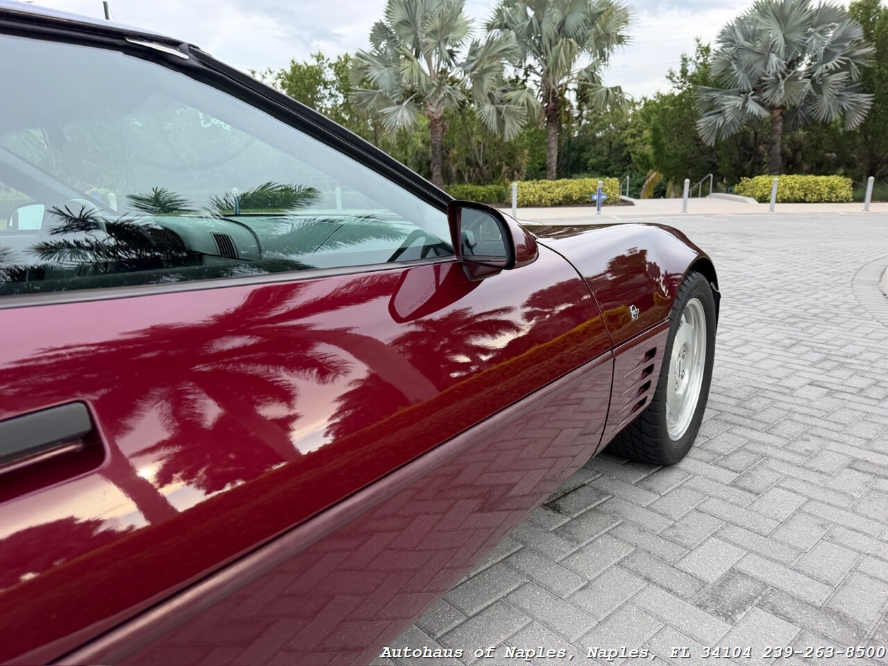 1993 Chevrolet Corvette 40th Anniversary - Photo 17 - Naples, FL 34104