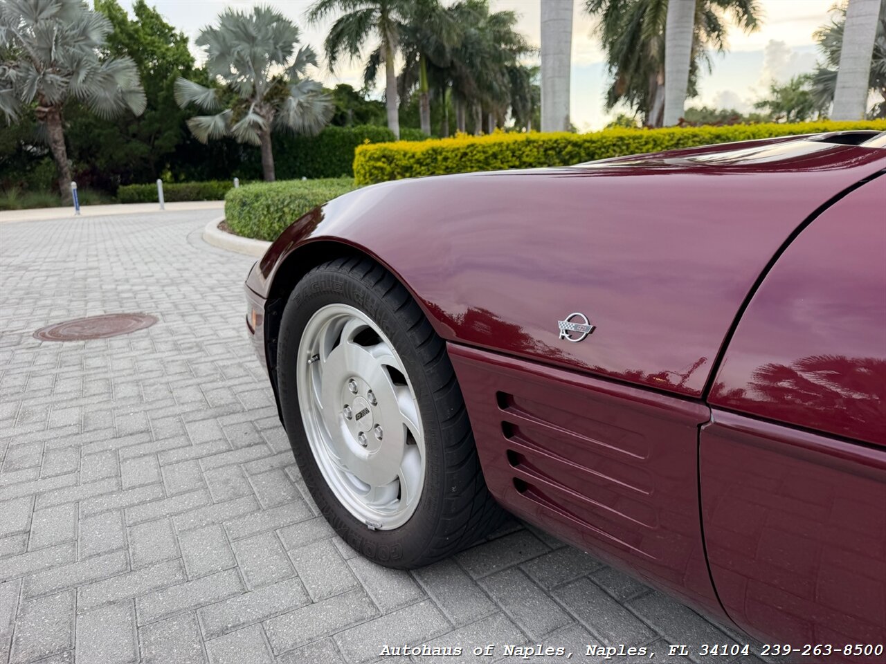 1993 Chevrolet Corvette 40th Anniversary - Photo 12 - Naples, FL 34104