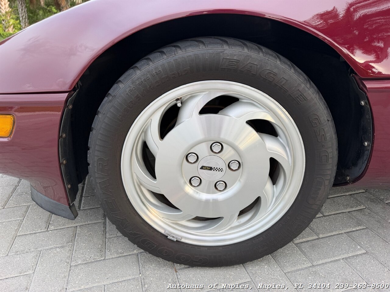 1993 Chevrolet Corvette 40th Anniversary - Photo 71 - Naples, FL 34104