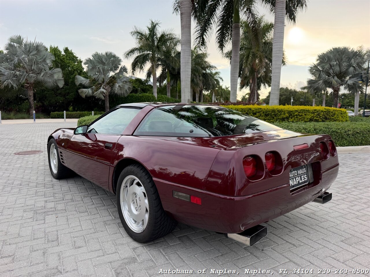 1993 Chevrolet Corvette 40th Anniversary - Photo 8 - Naples, FL 34104