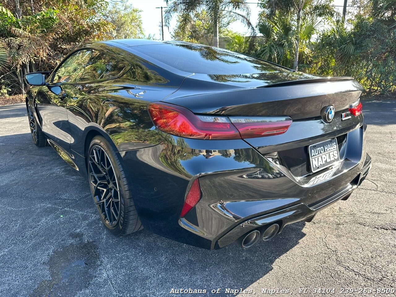 2020 BMW M8 Competition   - Photo 13 - Naples, FL 34104