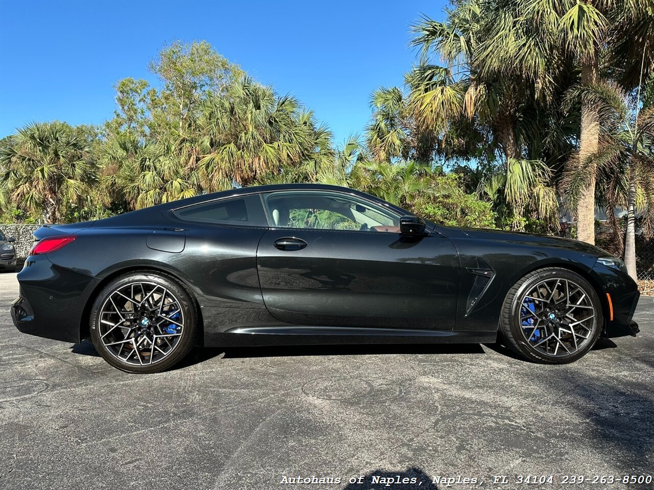 2020 BMW M8 Competition   - Photo 16 - Naples, FL 34104