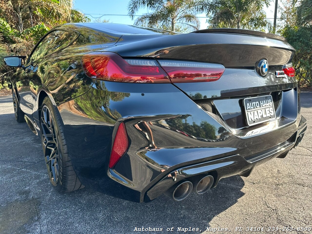 2020 BMW M8 Competition   - Photo 19 - Naples, FL 34104