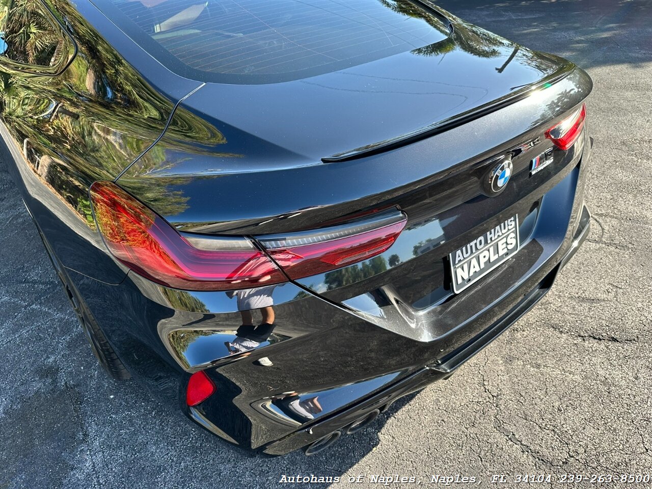 2020 BMW M8 Competition   - Photo 17 - Naples, FL 34104