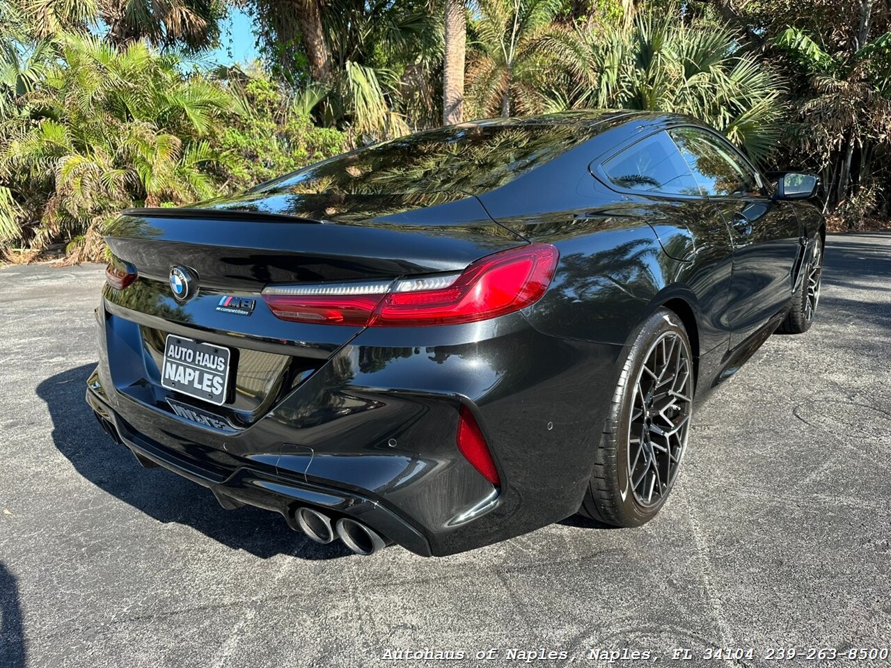 2020 BMW M8 Competition   - Photo 15 - Naples, FL 34104