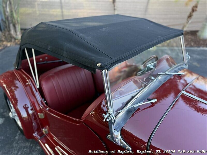 1955 MG TF 1500 - Photo 17 - Naples, FL 34104